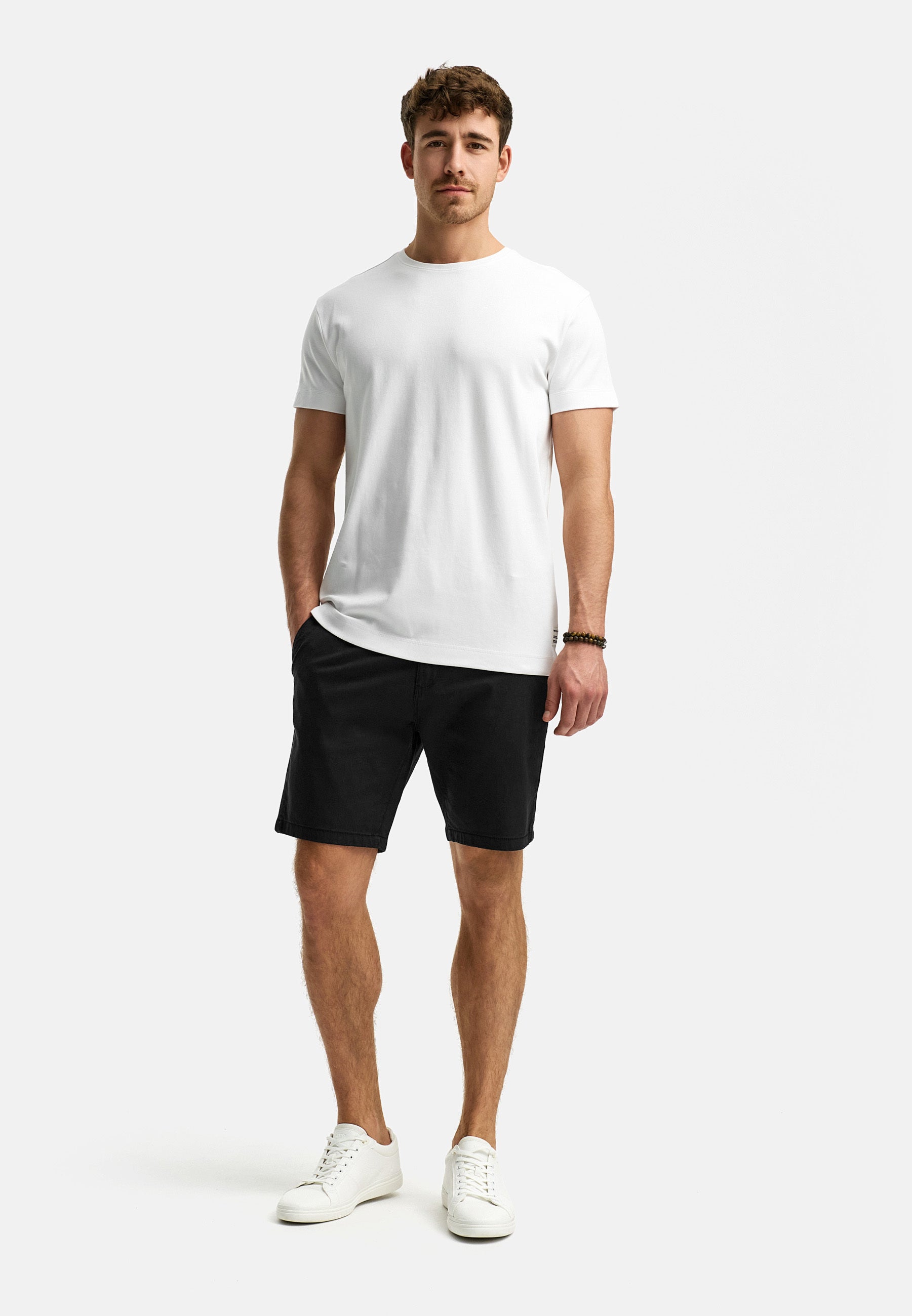 Shorts Chino INThews Produktbild