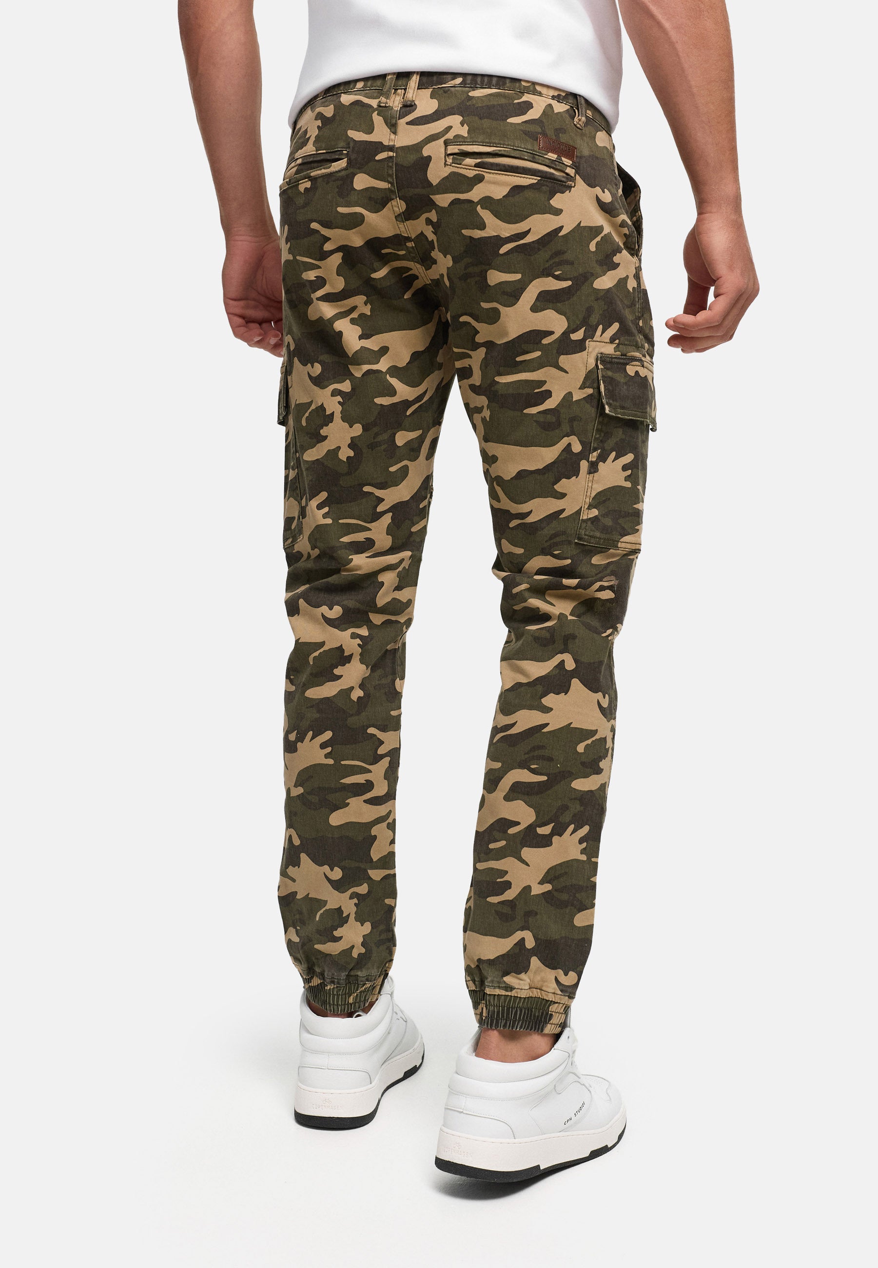 #farbe_dired-camouflage
