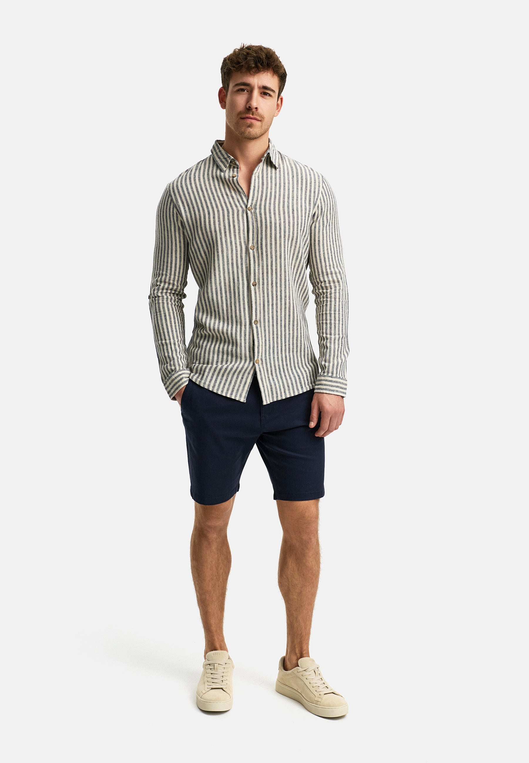 Shorts Chino INThews Produktbild
